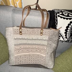 Myra Bag Tan and Gray Geometric Tote